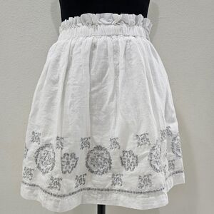 Hollister White Gray Bubble Mini Skirt